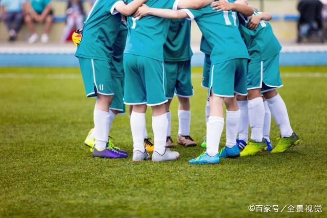 中国男足时隔40年再次攻破韩国球门